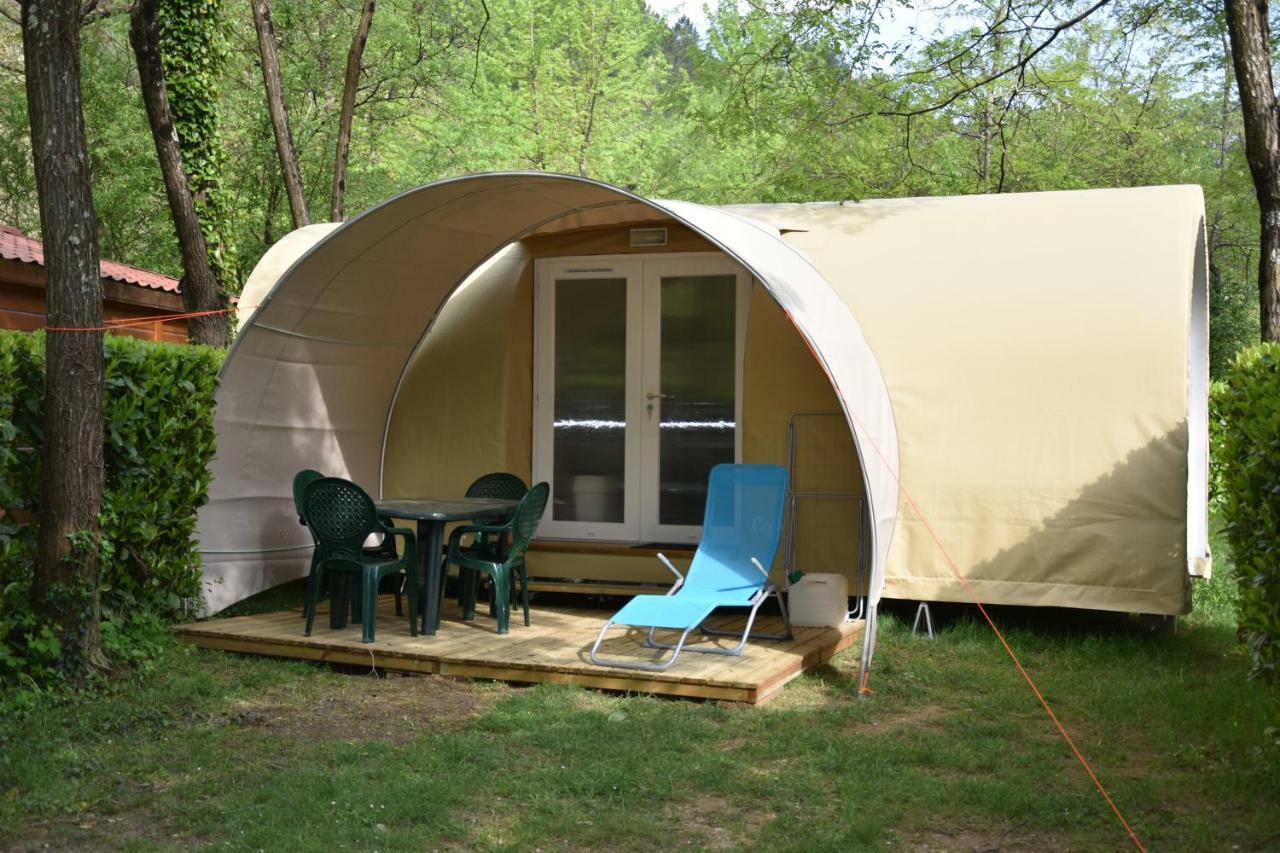 Camping Des Drouilhedes Hotel Peyremale Exterior foto
