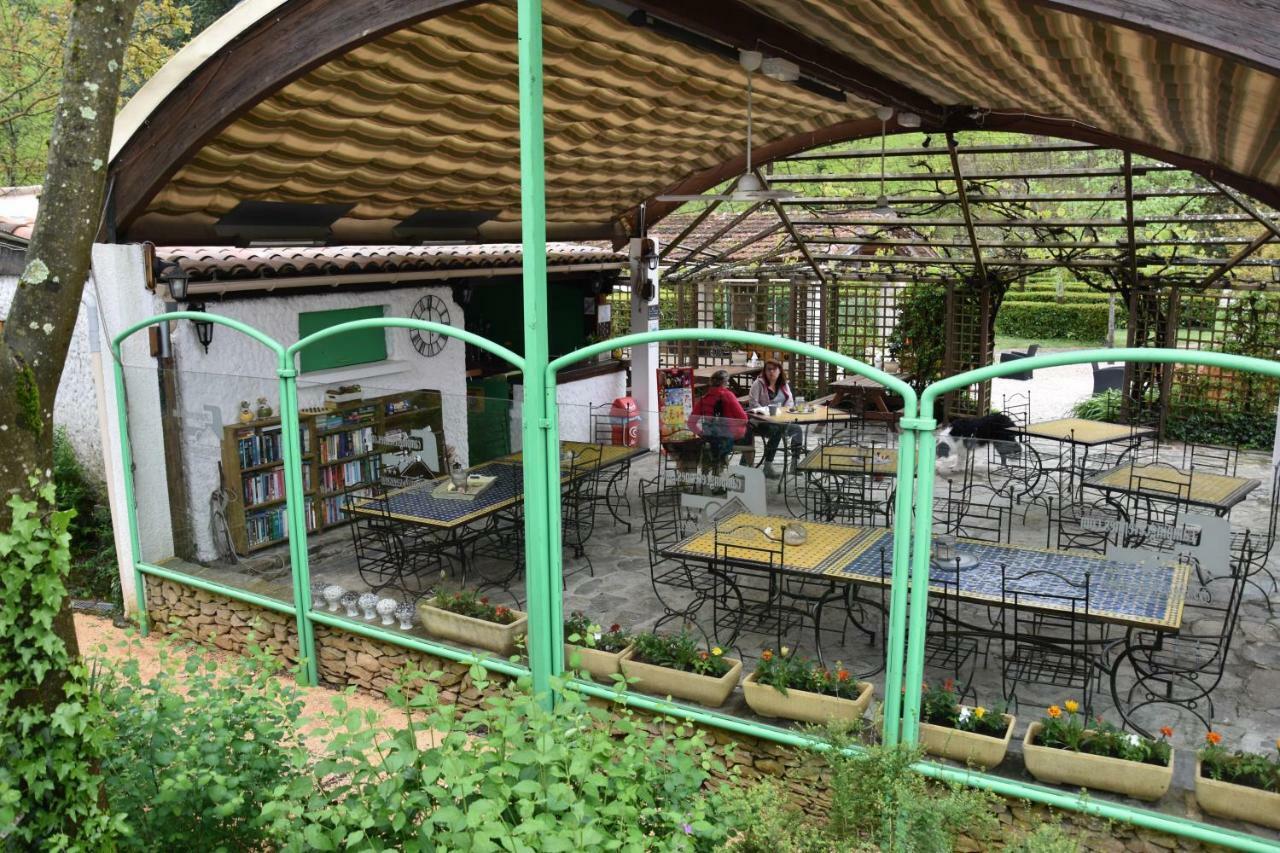 Camping Des Drouilhedes Hotel Peyremale Exterior foto